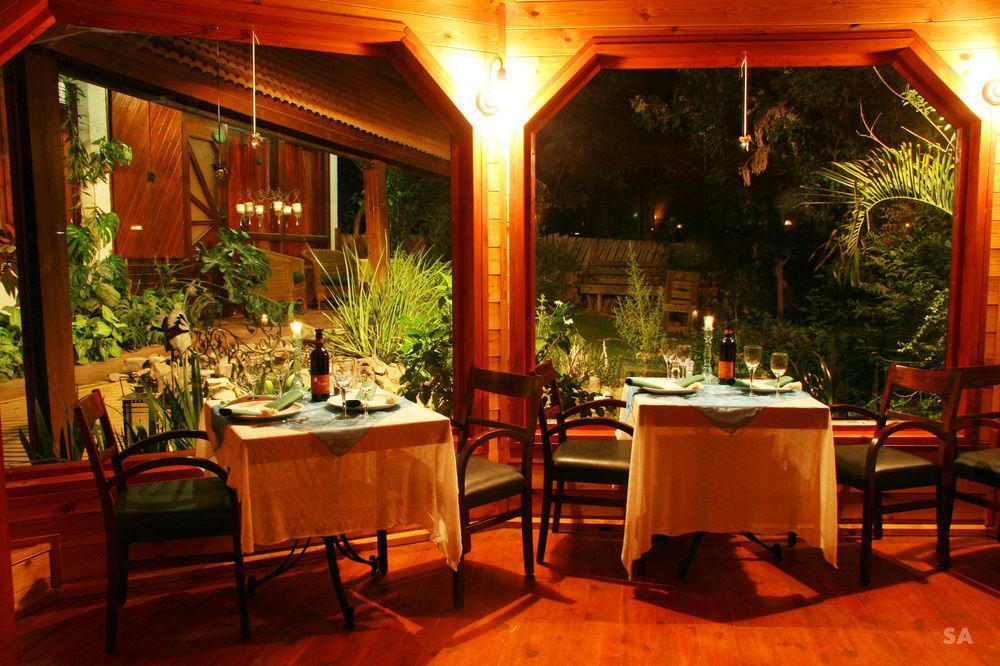 Invito Villa Рош Пина Екстериор снимка